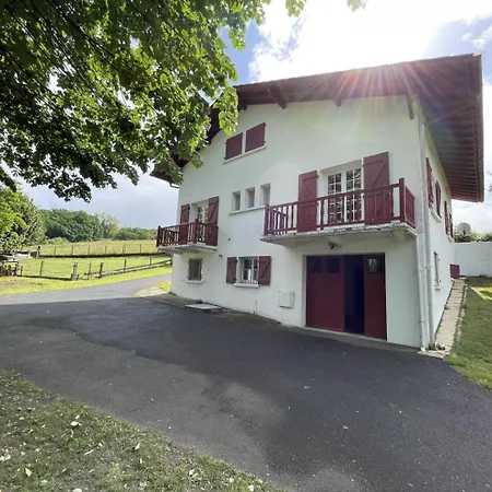 Holiday home Gure Etxola Ayherre
